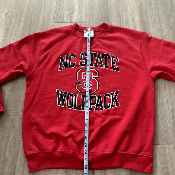 NC State Champion Crewneck Sweatshirt Size Large - Picture 5 of 6